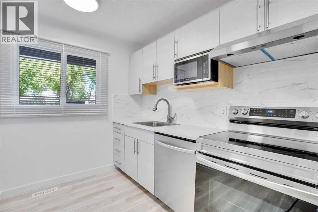 95, 200 Shawnessy Drive SW
