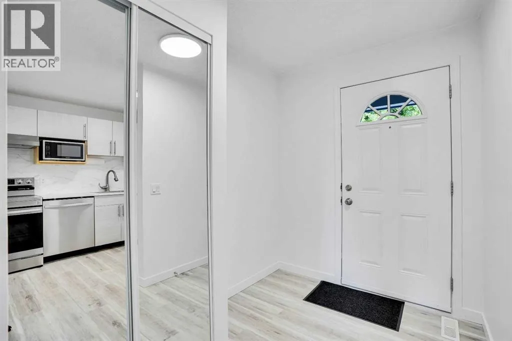 95, 200 Shawnessy Drive SW