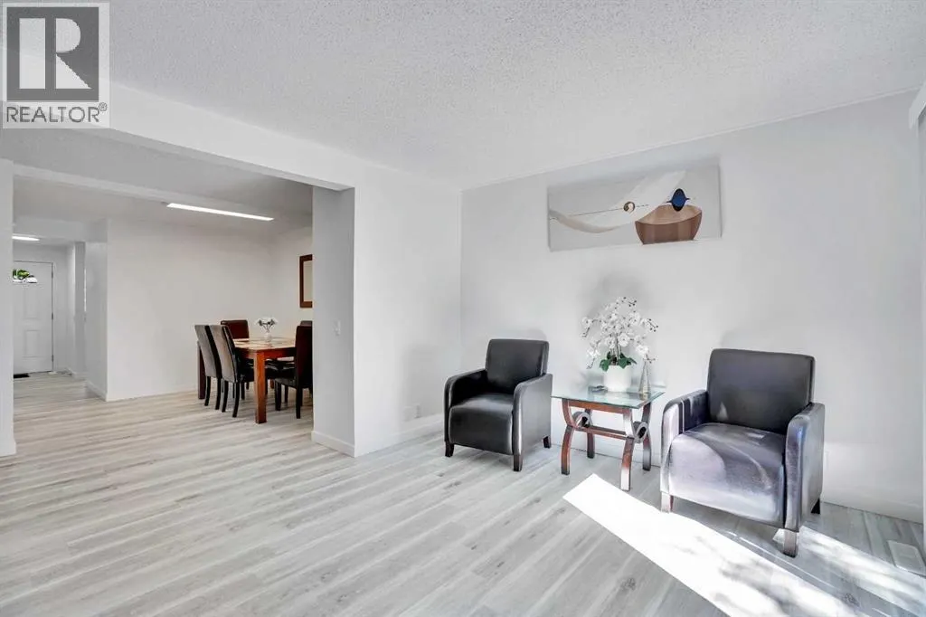 95, 200 Shawnessy Drive SW