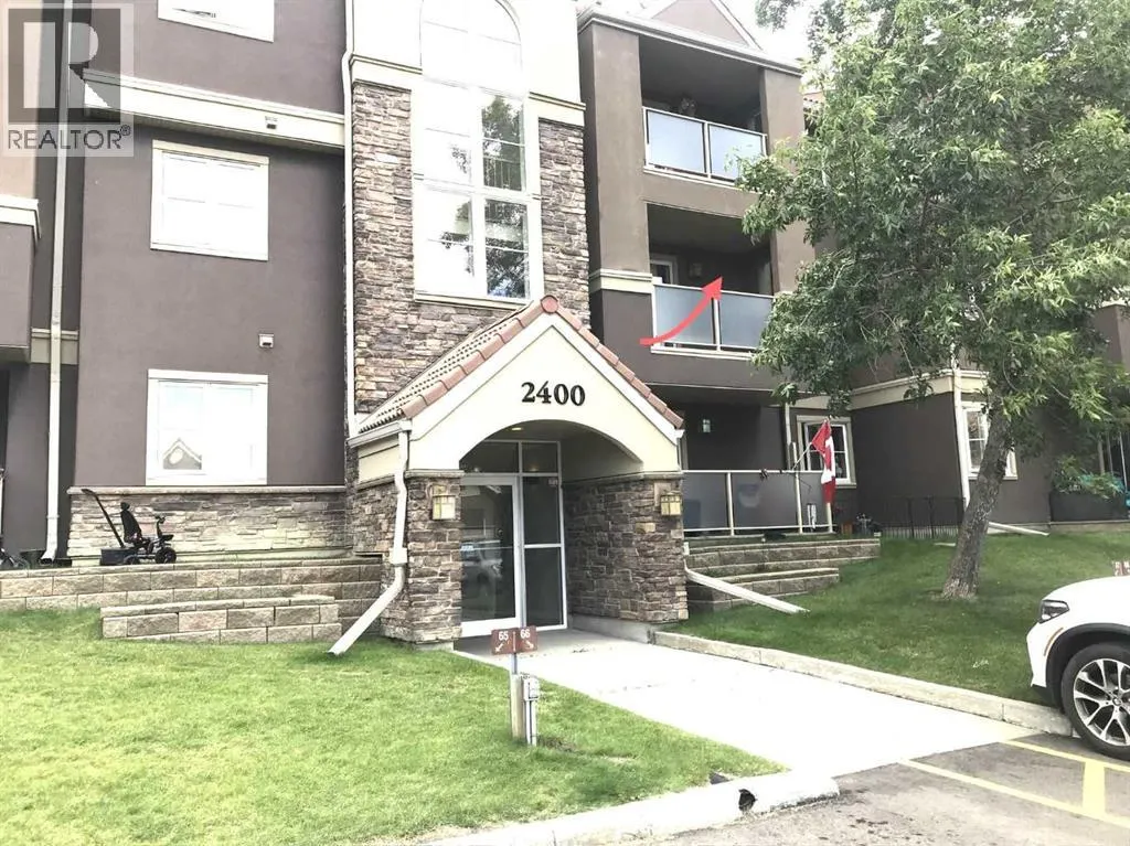 21, 2421 Edenwold Heights NW