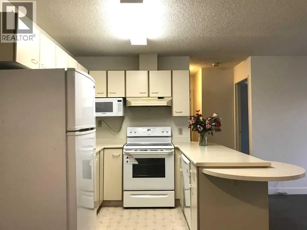 21, 2421 Edenwold Heights NW