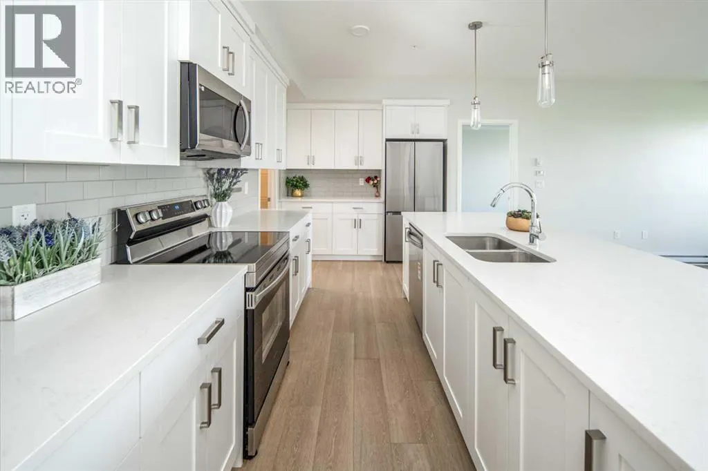 1208, 42 Cranbrook Gardens SE
