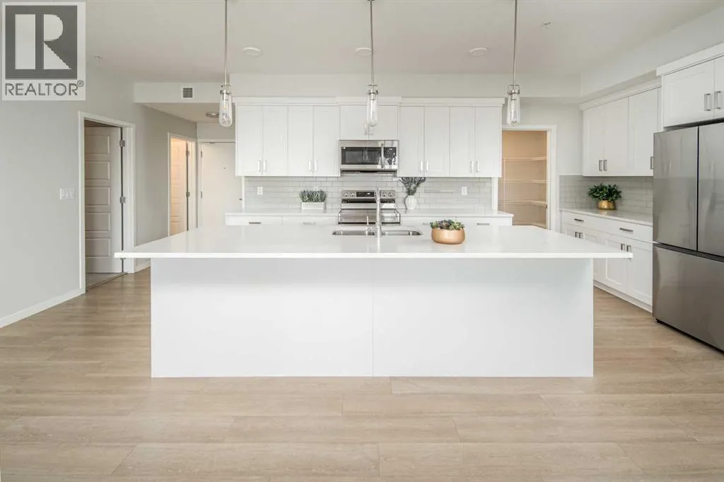 1208, 42 Cranbrook Gardens SE