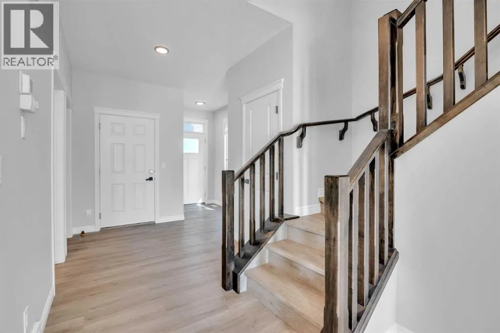21 Ambleside Crescent NW