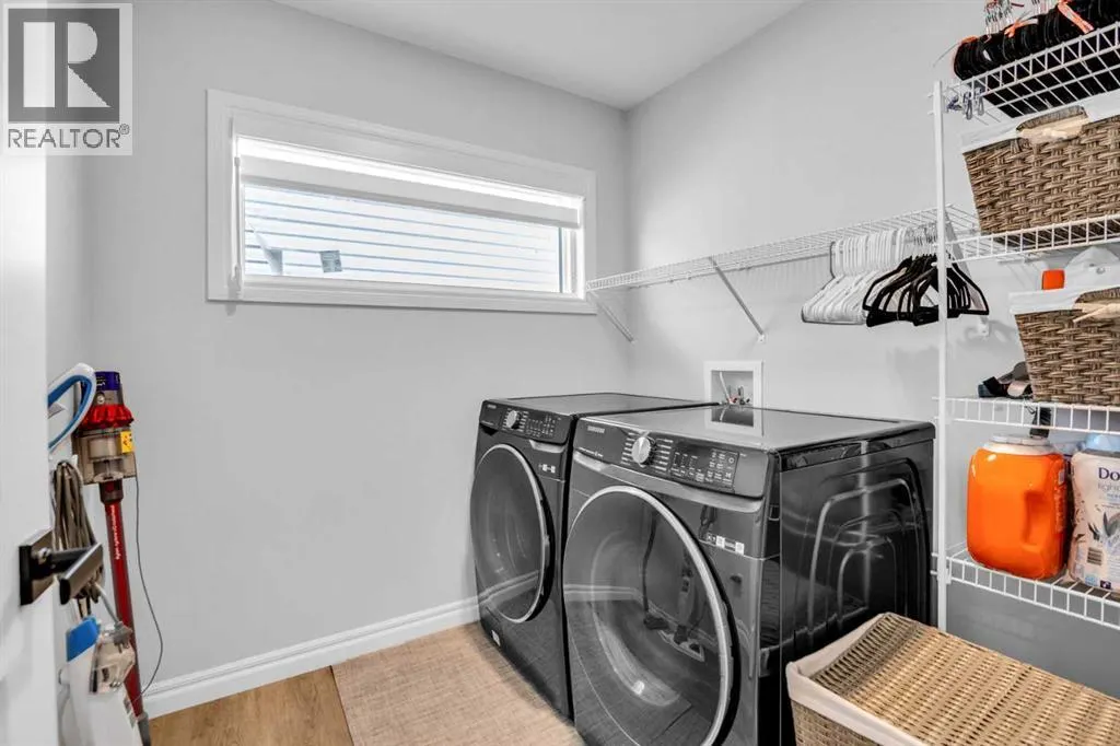 21 Ambleside Crescent NW
