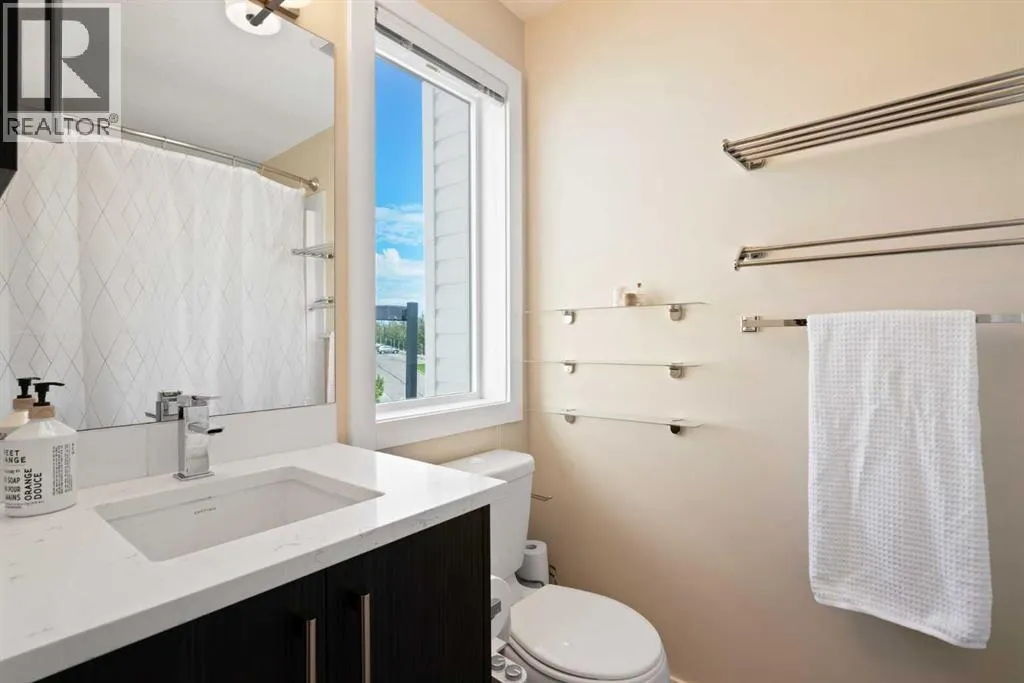 313, 8 Sage Hill Terrace NW
