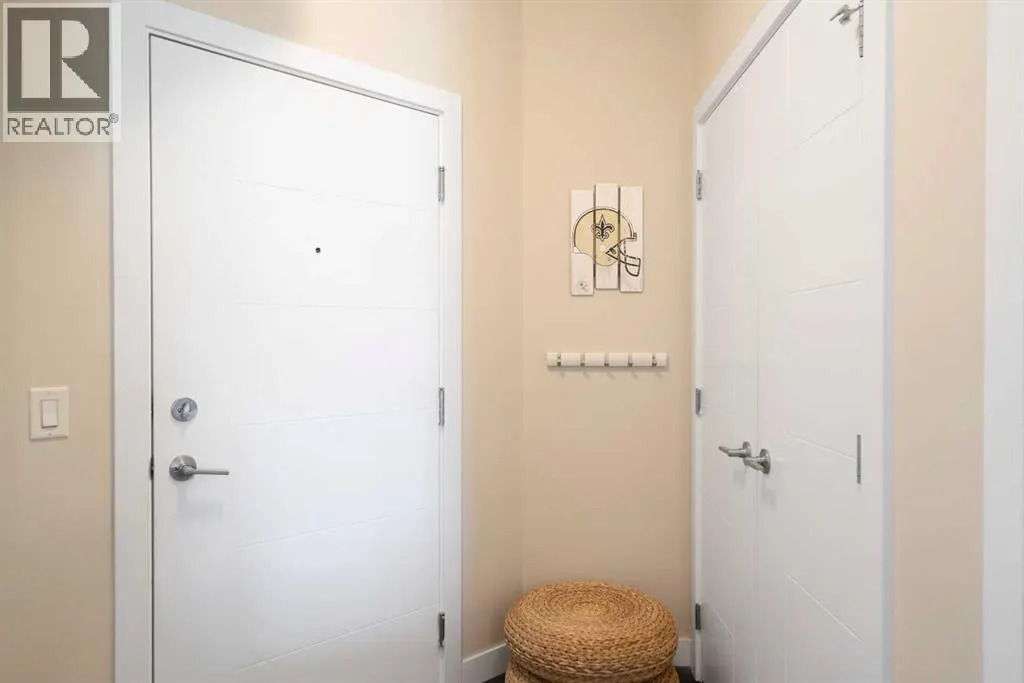 313, 8 Sage Hill Terrace NW