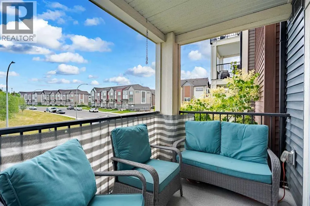 1202, 99 Copperstone Park SE