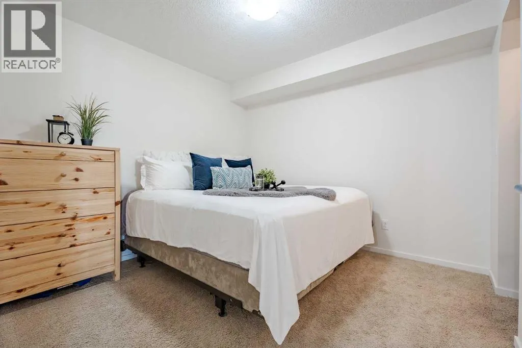 1202, 99 Copperstone Park SE