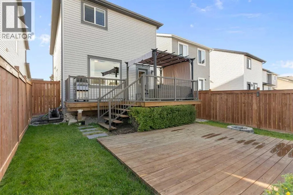 452 Hillcrest Manor SW