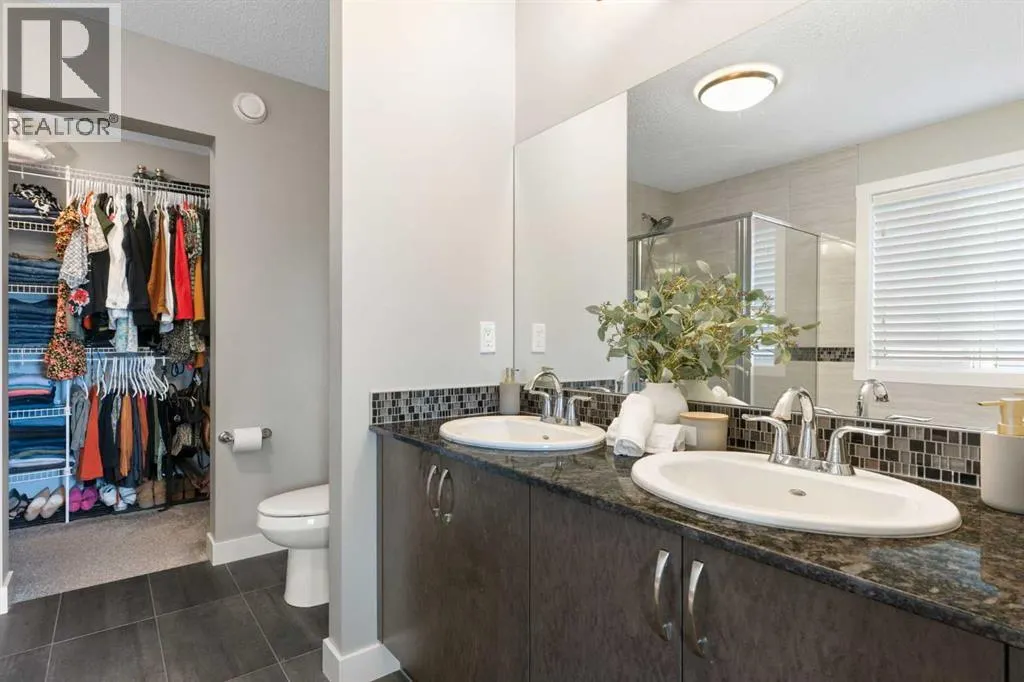 452 Hillcrest Manor SW