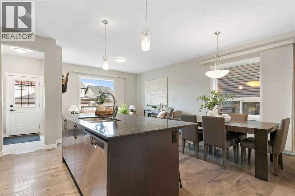 452 Hillcrest Manor SW