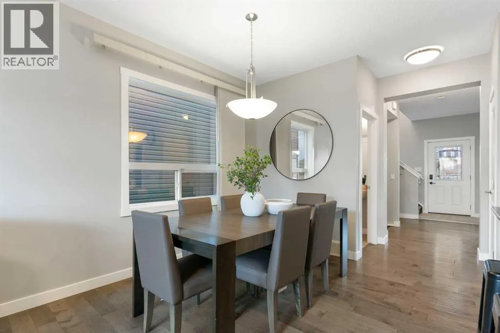 452 Hillcrest Manor SW