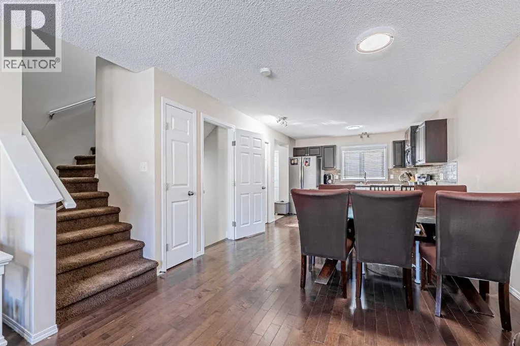 131 Skyview point Crescent NE