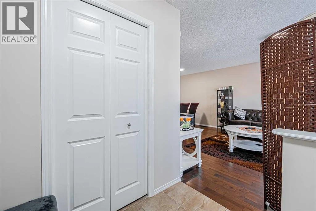 131 Skyview point Crescent NE
