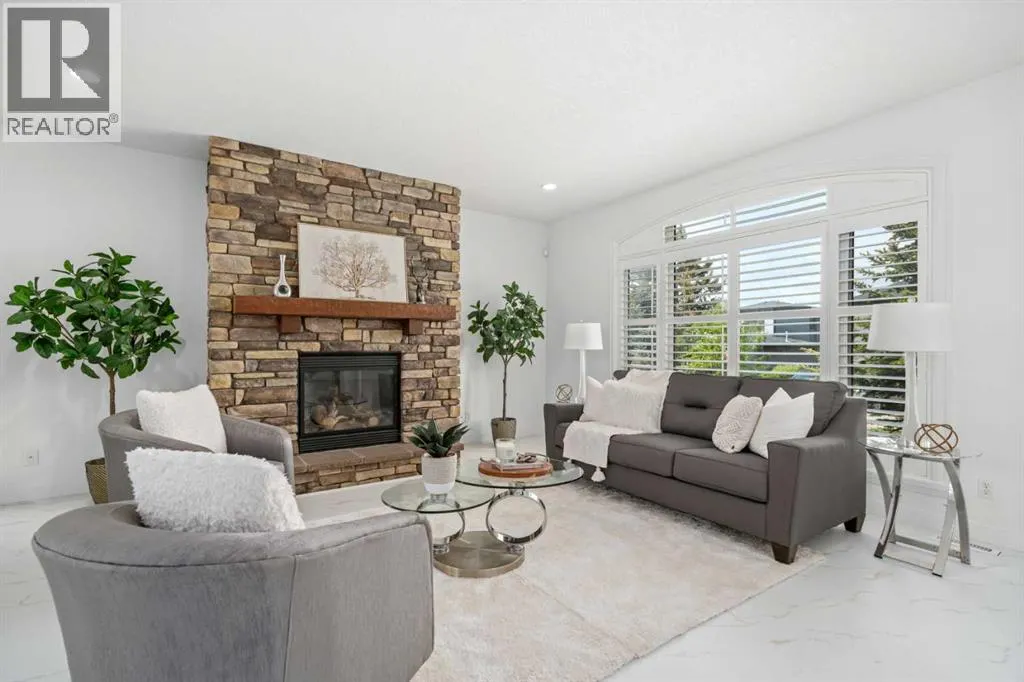15 Spring Willow Way SW