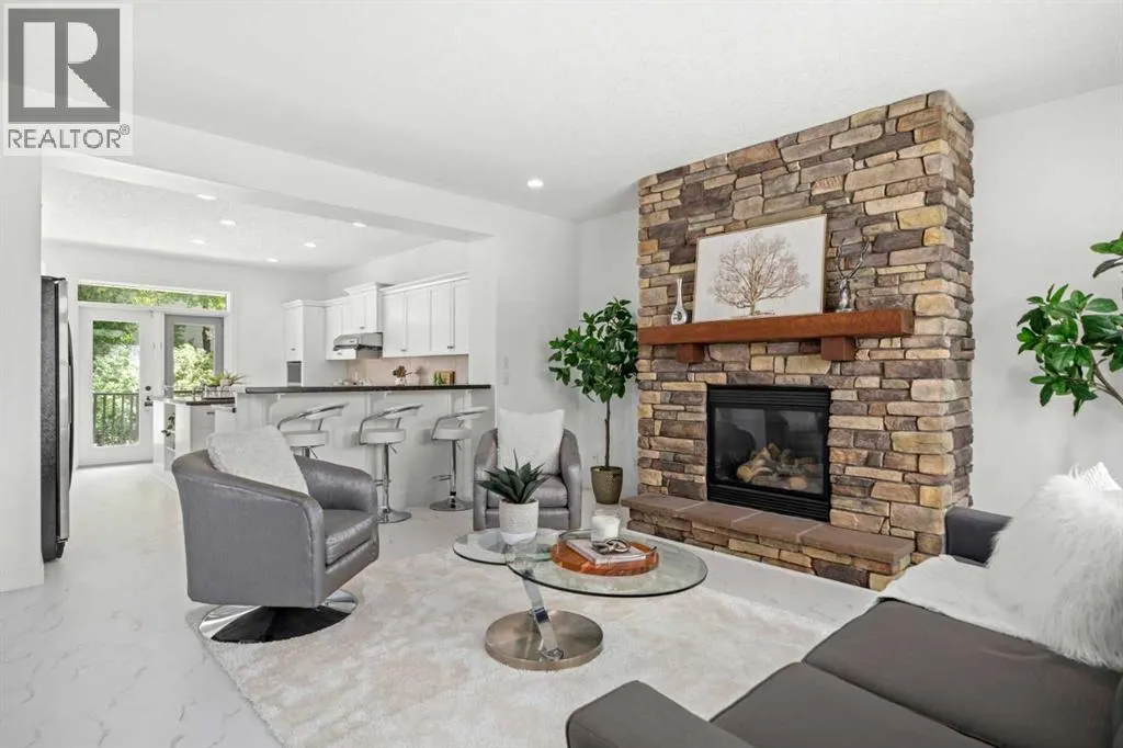 15 Spring Willow Way SW