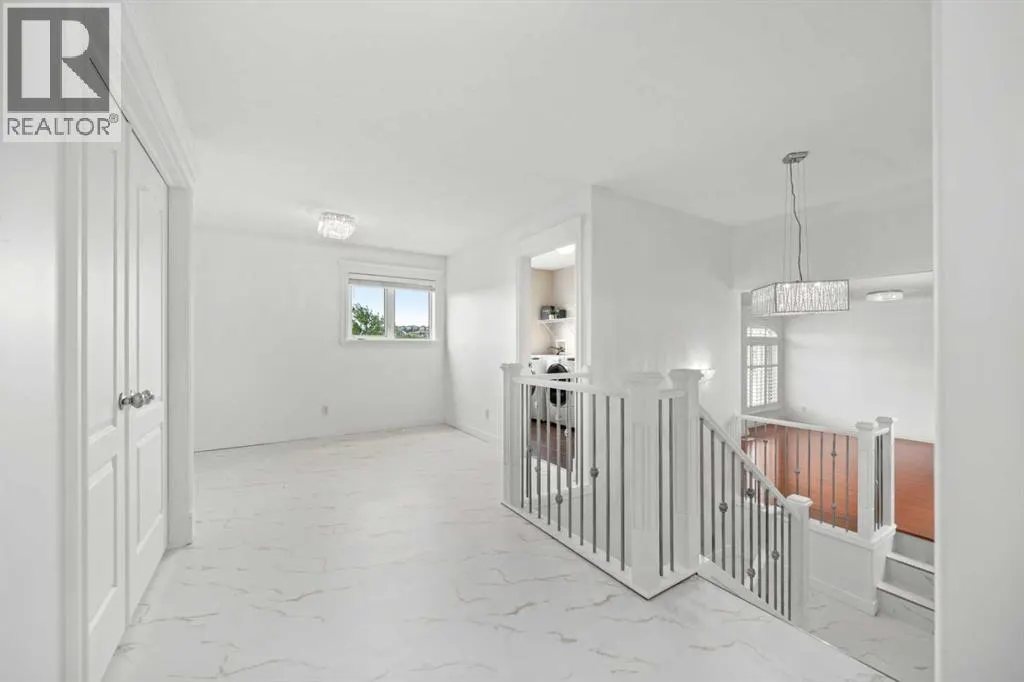 15 Spring Willow Way SW