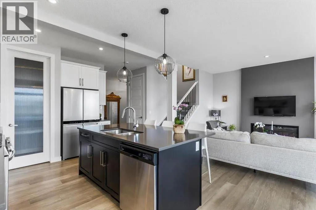 363 Precedence Hill