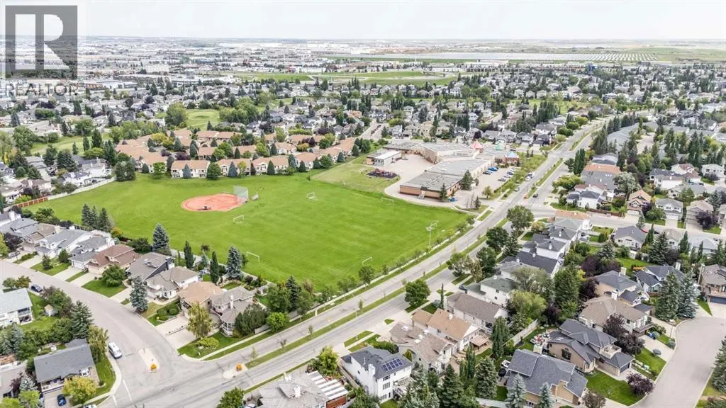67 Douglas Park Boulevard SE
