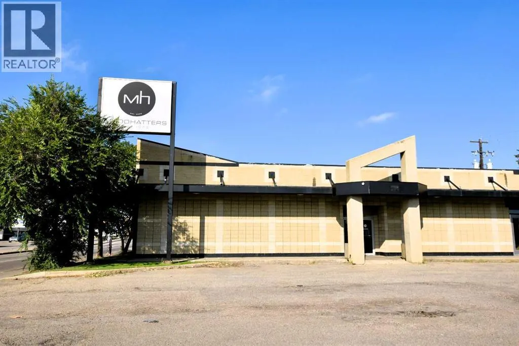10512 100 Avenue