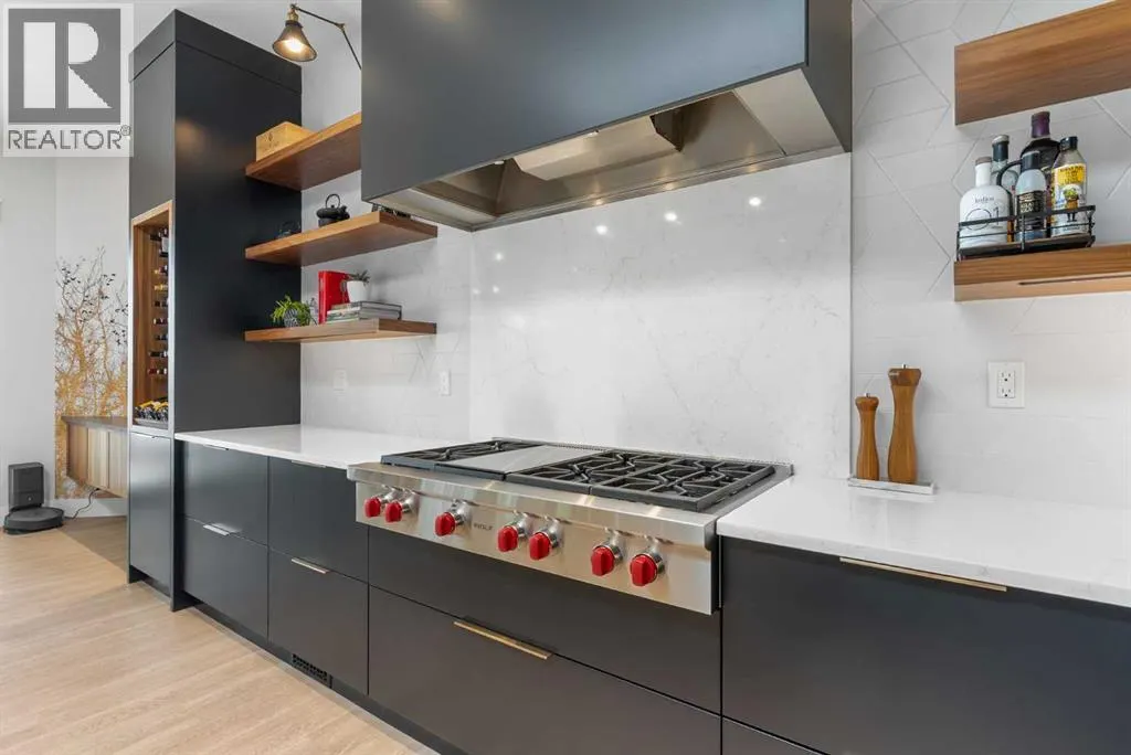 732 West Chestermere Drive