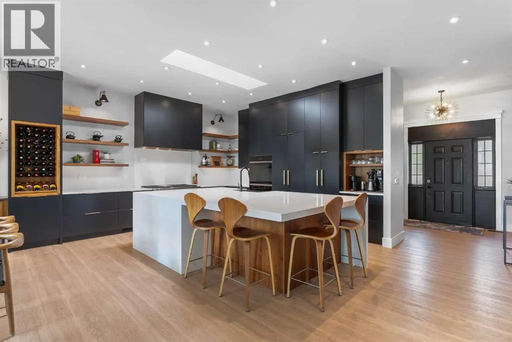 732 West Chestermere Drive