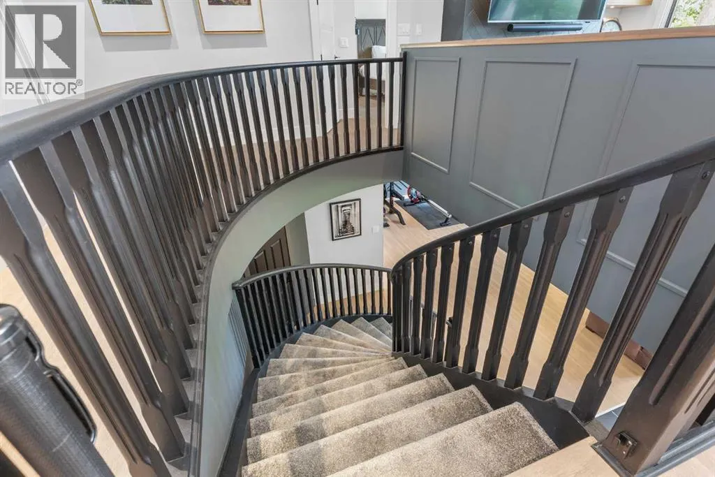 732 West Chestermere Drive