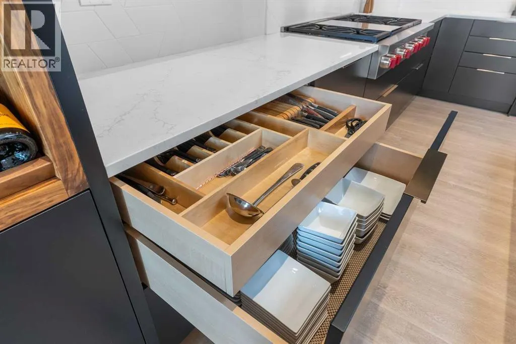 732 West Chestermere Drive