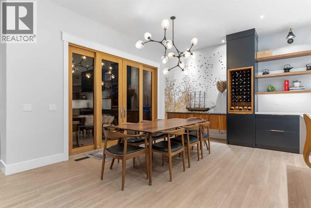 732 West Chestermere Drive