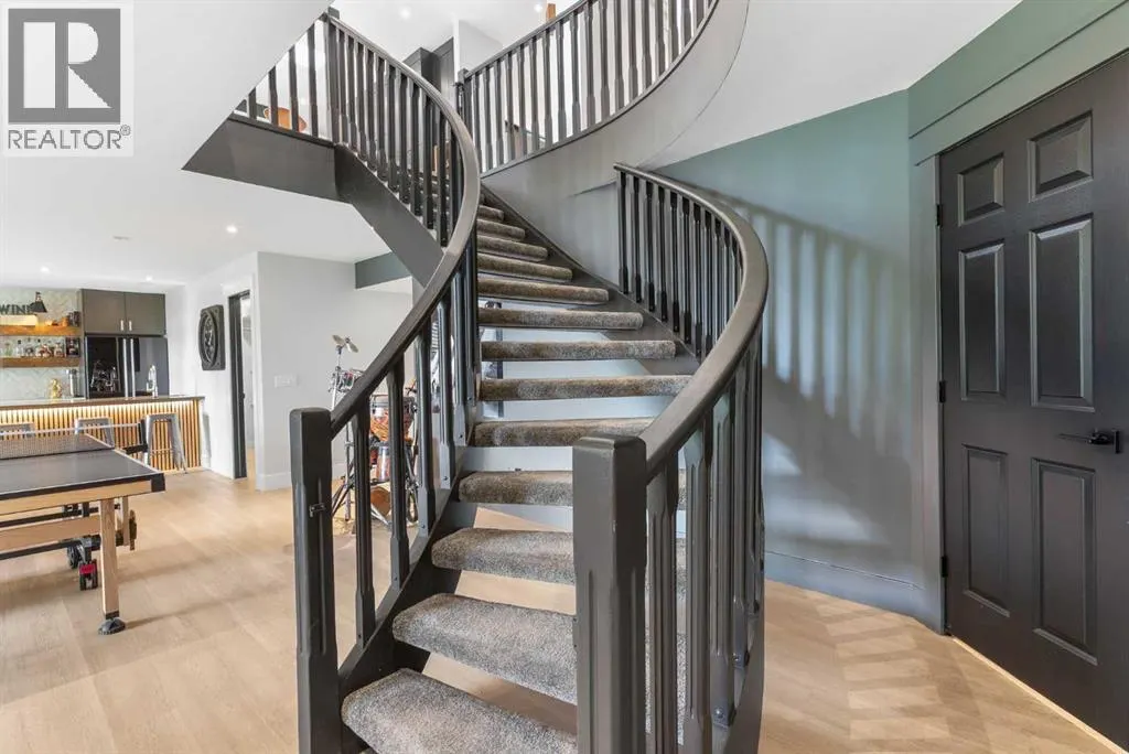 732 West Chestermere Drive