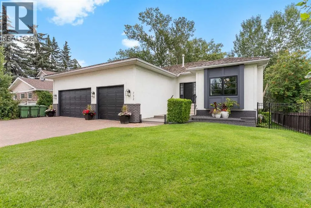 732 West Chestermere Drive