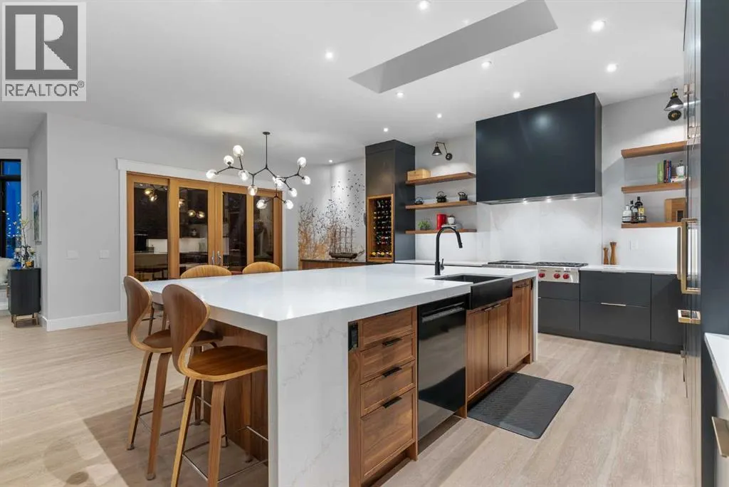 732 West Chestermere Drive