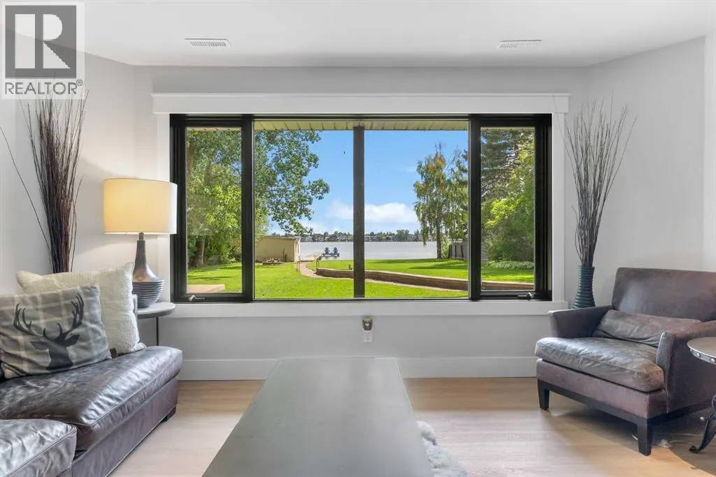 732 West Chestermere Drive