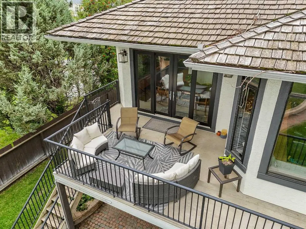 732 West Chestermere Drive