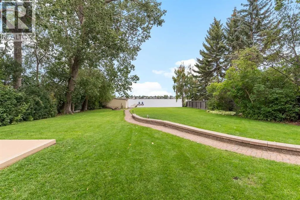732 West Chestermere Drive