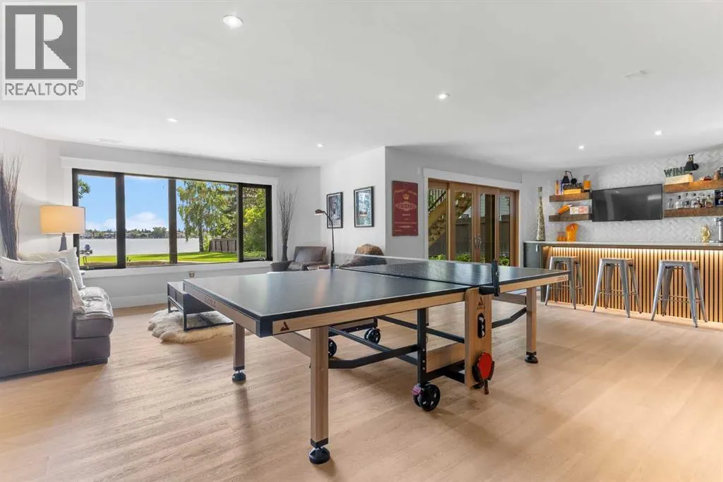 732 West Chestermere Drive