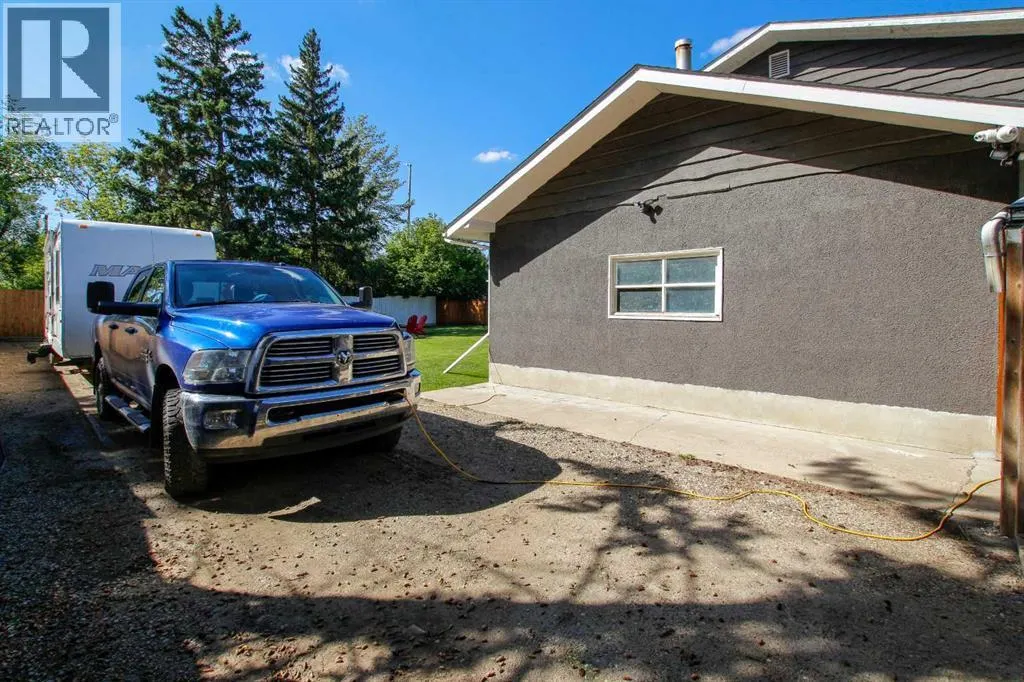 4 Mckee Close