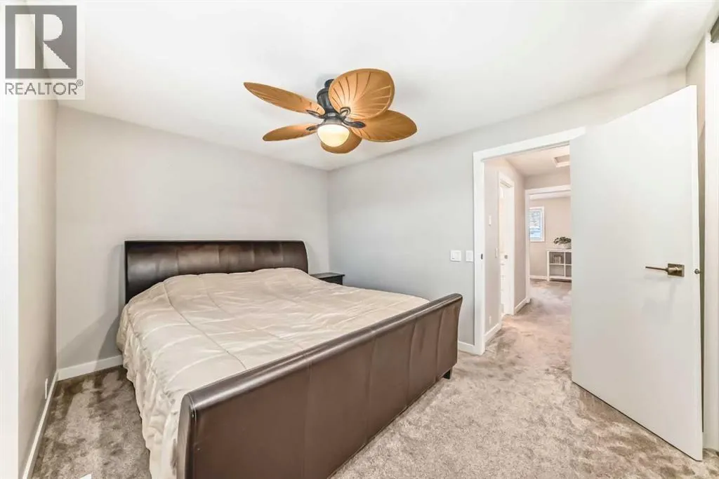 51 Strathearn Crescent SW