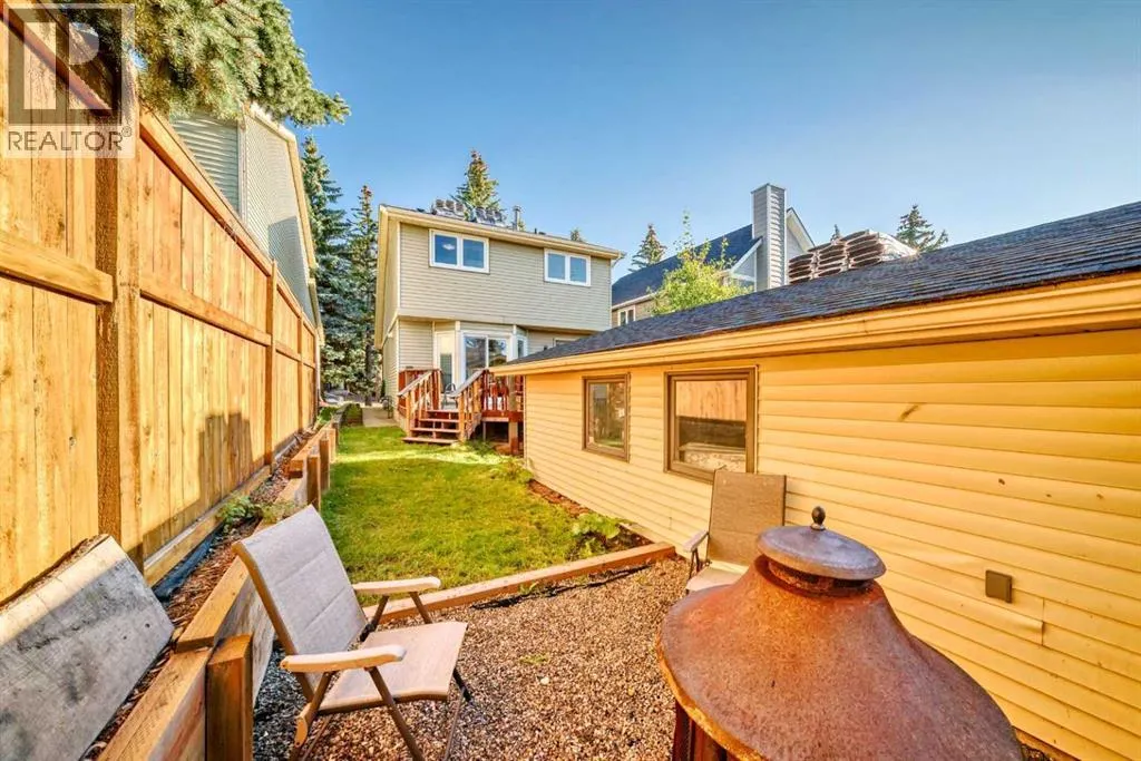 51 Strathearn Crescent SW