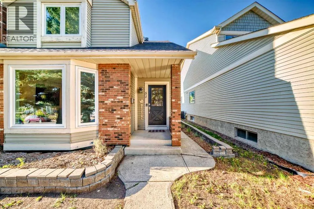 51 Strathearn Crescent SW