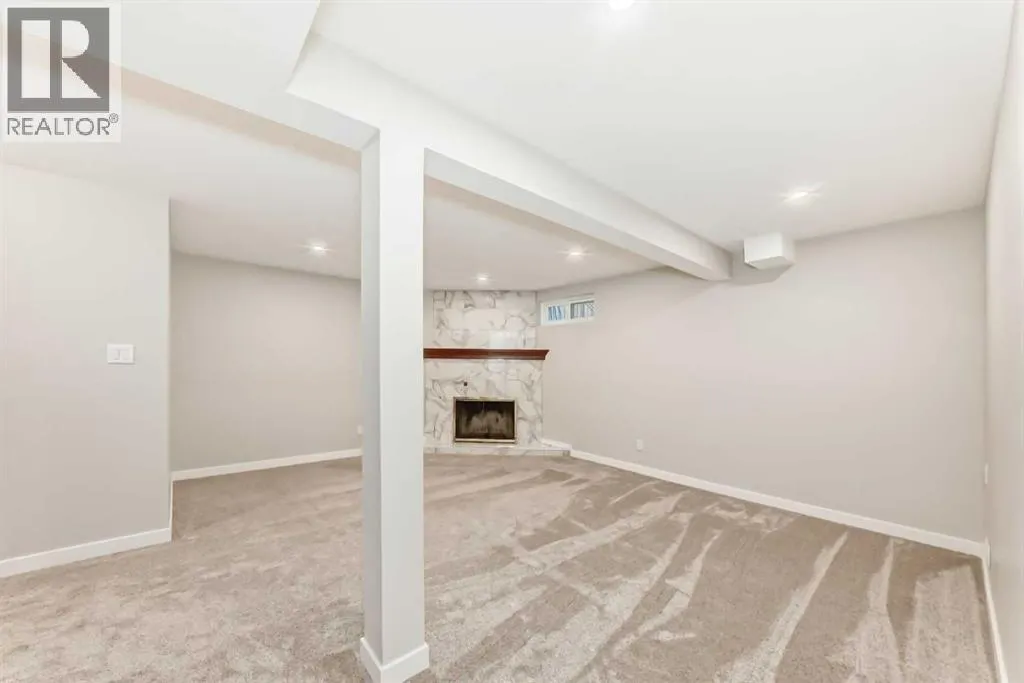 51 Strathearn Crescent SW
