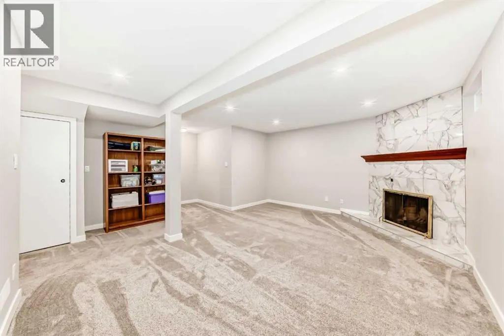 51 Strathearn Crescent SW