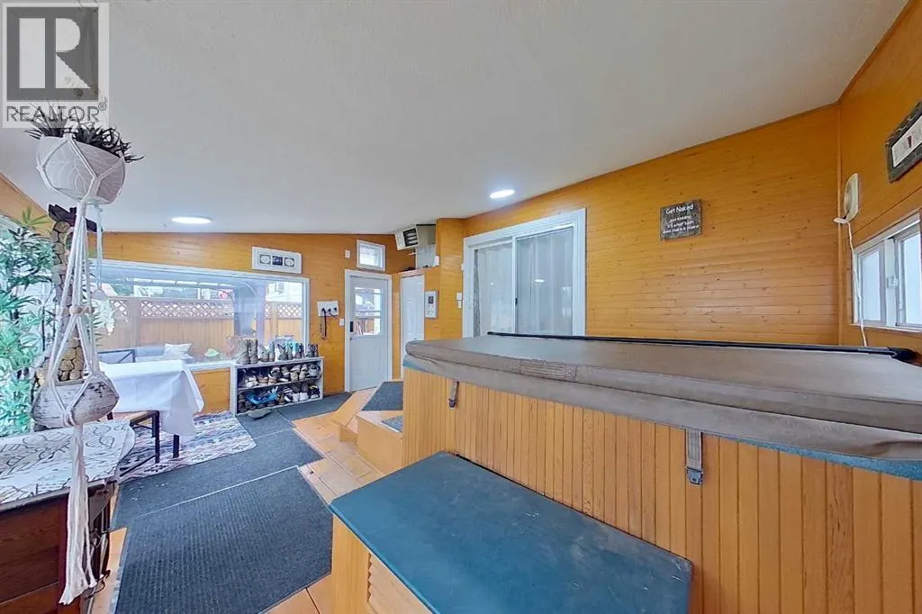 62 Rupert Crescent