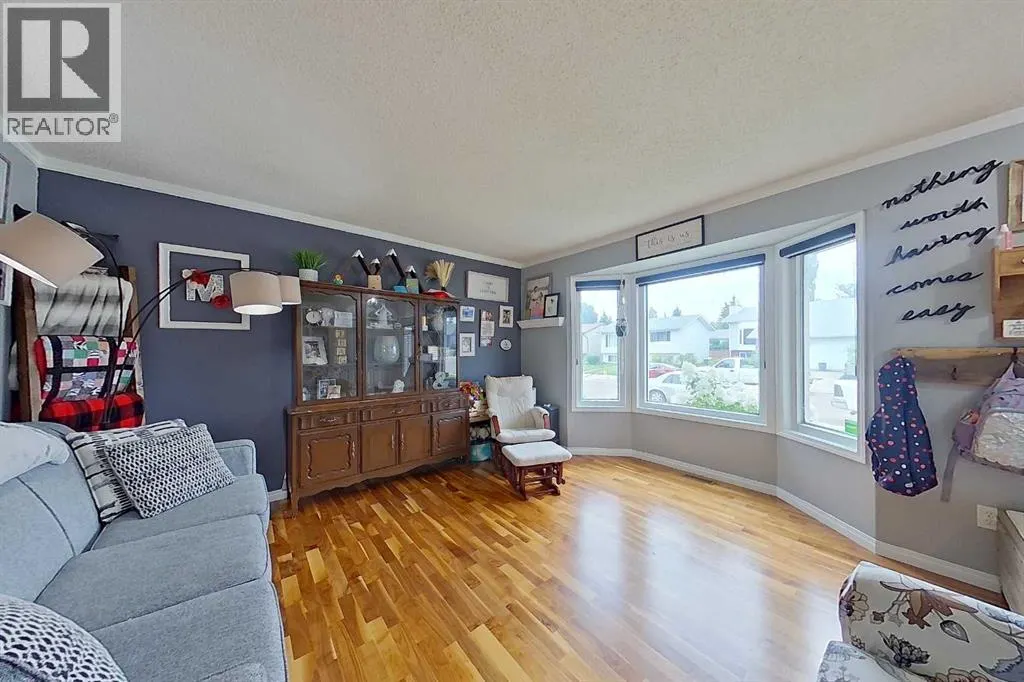 62 Rupert Crescent