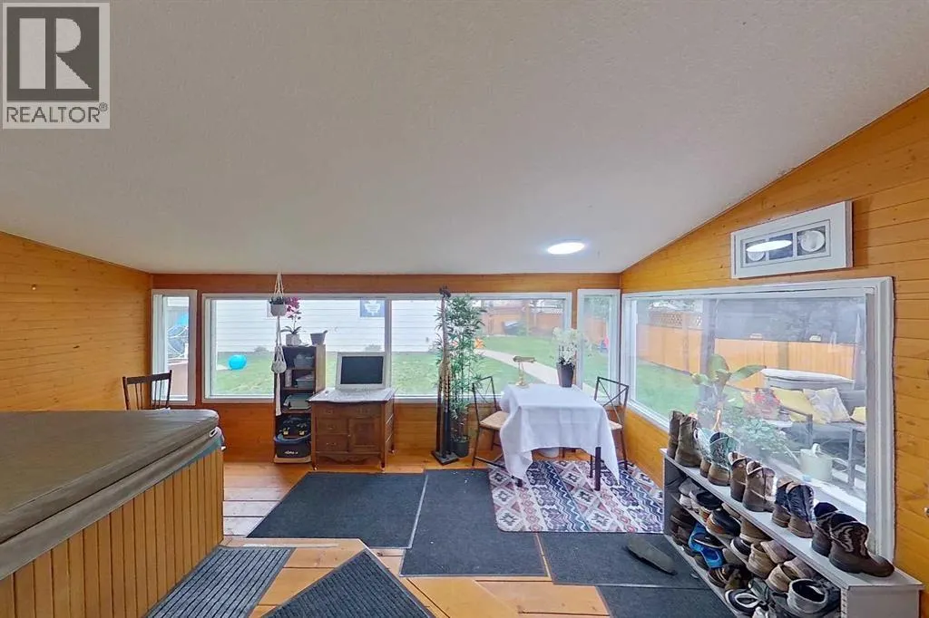 62 Rupert Crescent
