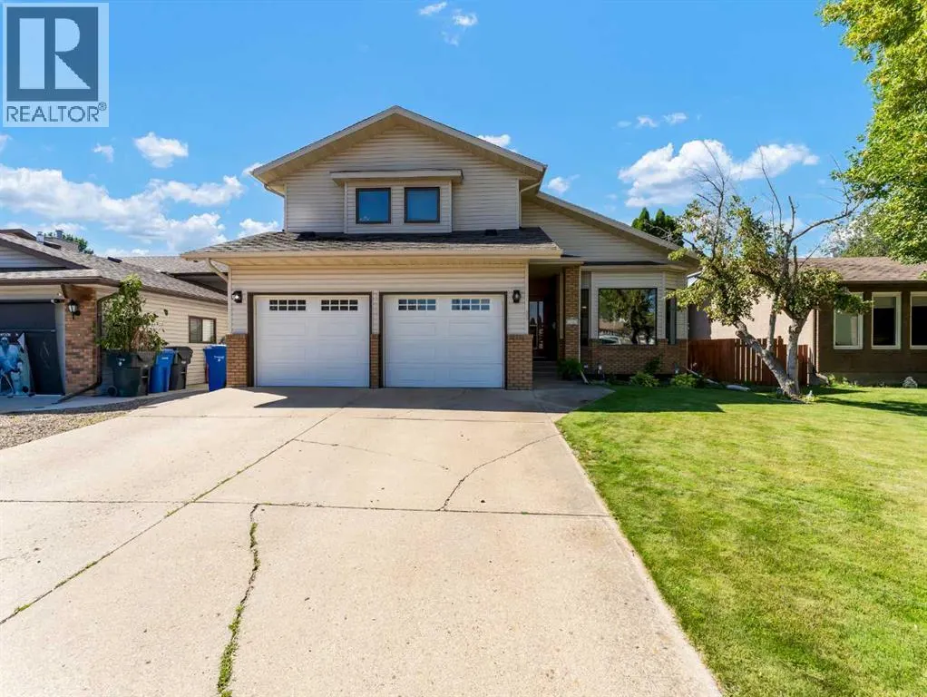 18 Rideau Crescent SE