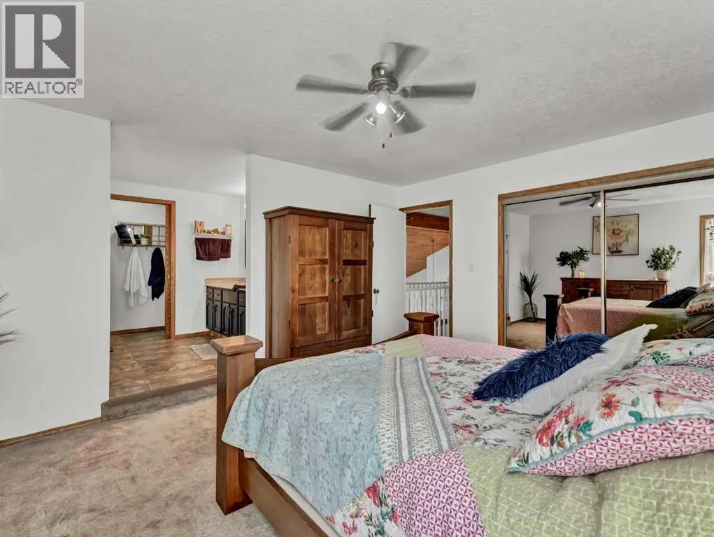 18 Rideau Crescent SE