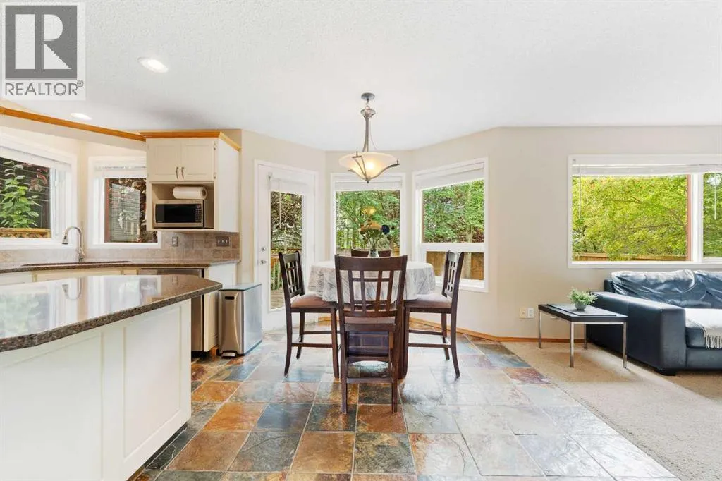 9 Valley Meadow Close NW