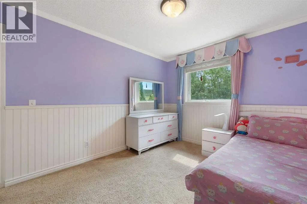 9 Valley Meadow Close NW